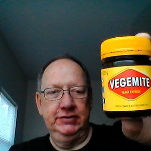 Meet your Posher, Dennis